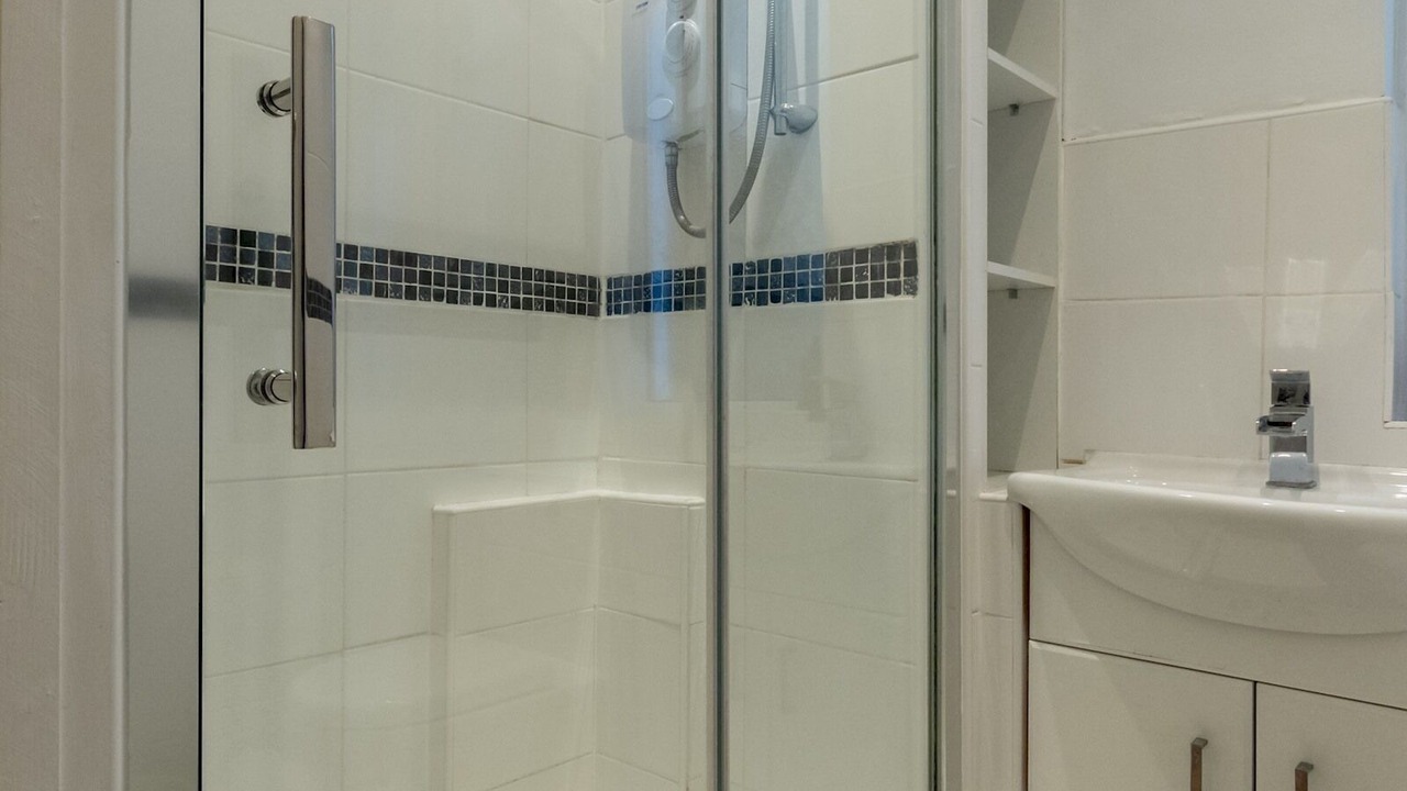 Photo of Bathroom in Leigh-on-Sea