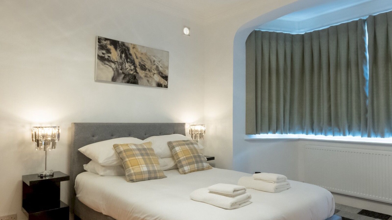 Photo of Bedroom in Leigh-on-Sea