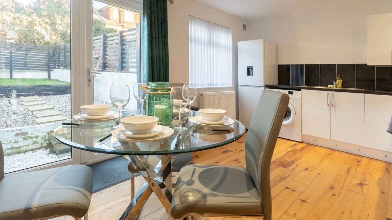 Photo of Others in Leigh-on-Sea