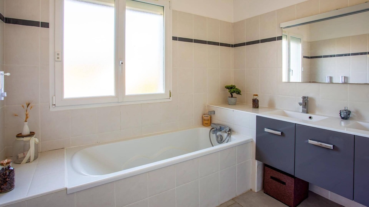 Photo of Others in Loupia