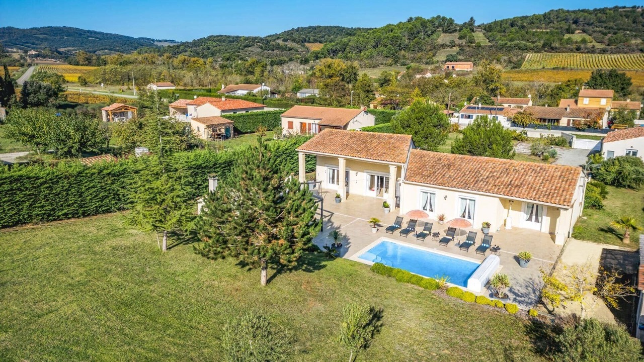 Photo of Others in Loupia