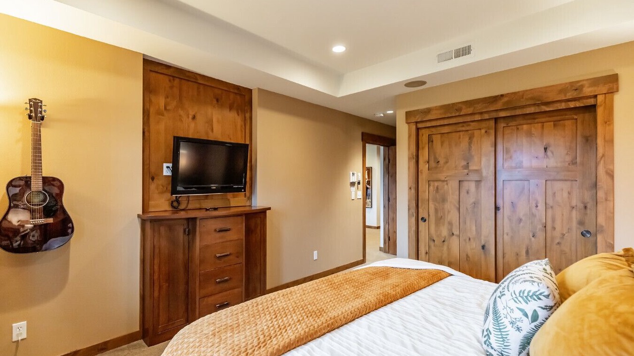 Photo of Bedroom in Cle Elum