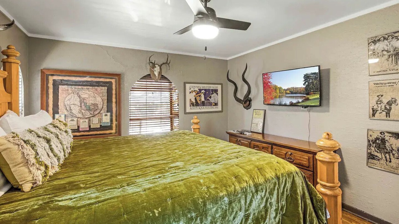 Photo of Bedroom in Tarrytown