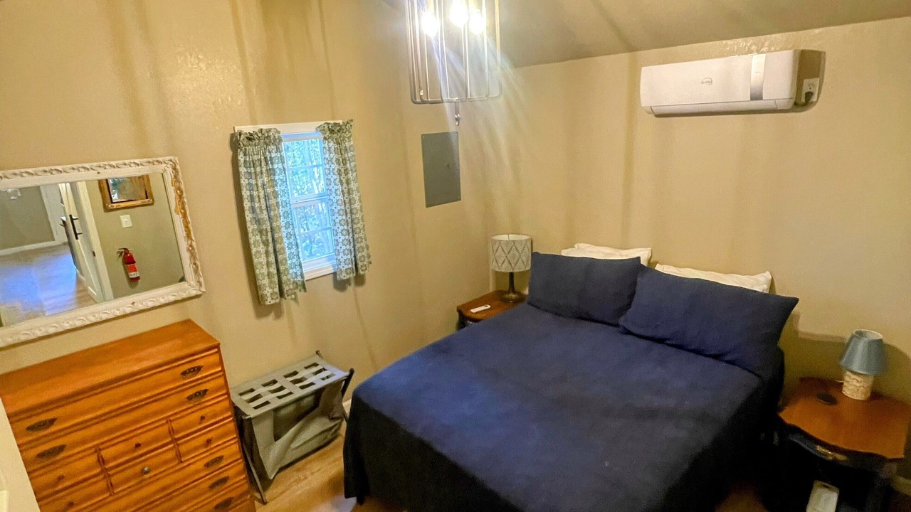 Photo of Bedroom in Clifton