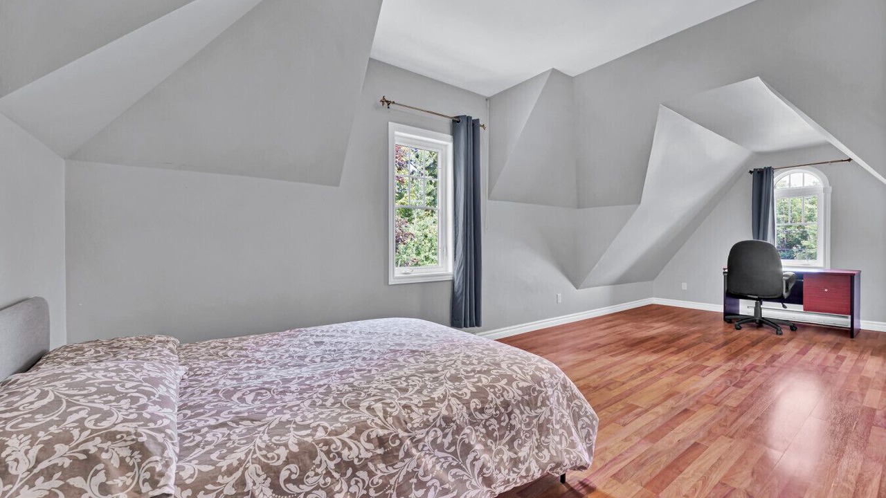 Photo of Bedroom in Communaute-Urbaine-de-l'Outaouais