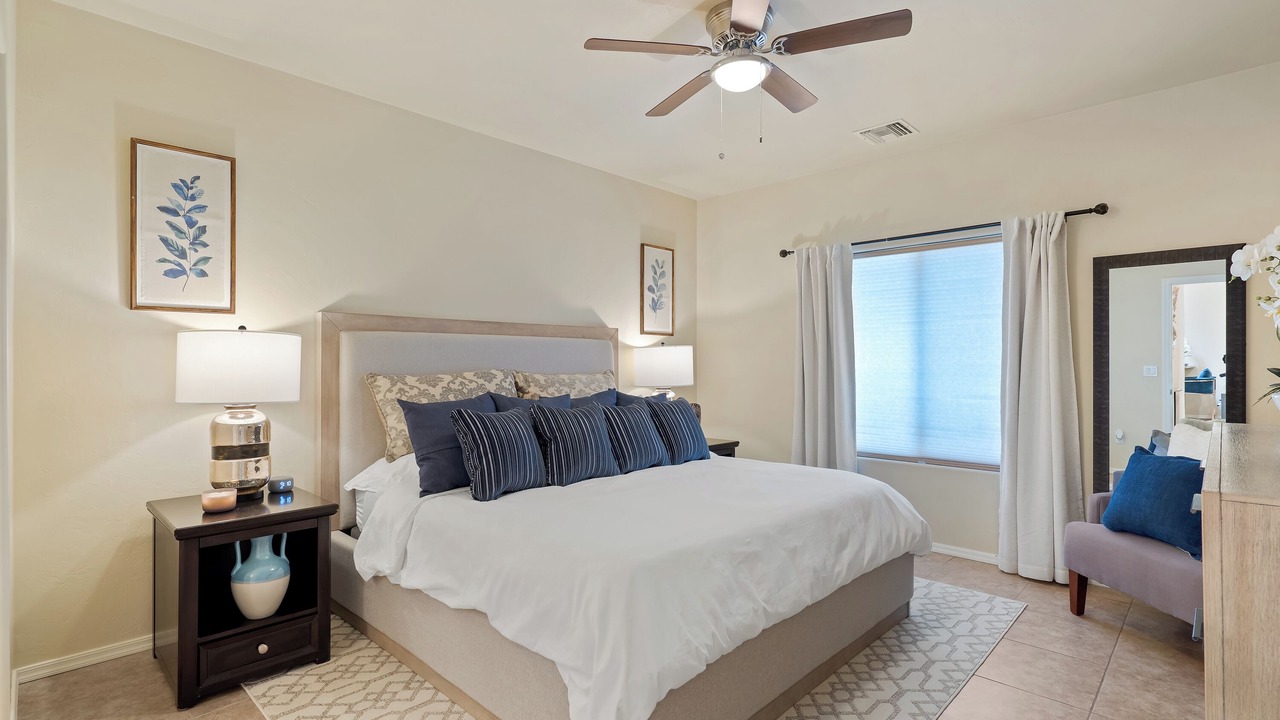 Photo of Bedroom in Tumacacori