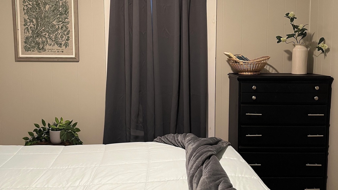 Photo of Bedroom in Westside