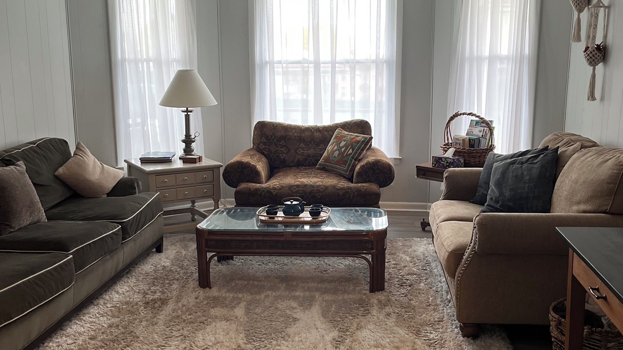 Photo of Livingroom in Westside