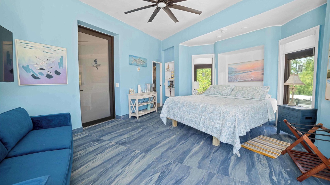 Photo of Bedroom in Long Beach Estates