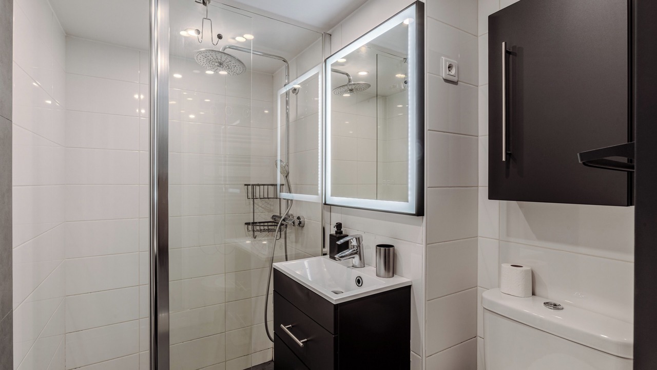 Photo of Bathroom in Val-de-Grace