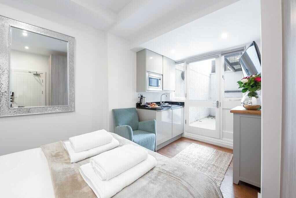 Photo of Bedroom in Notting Dale