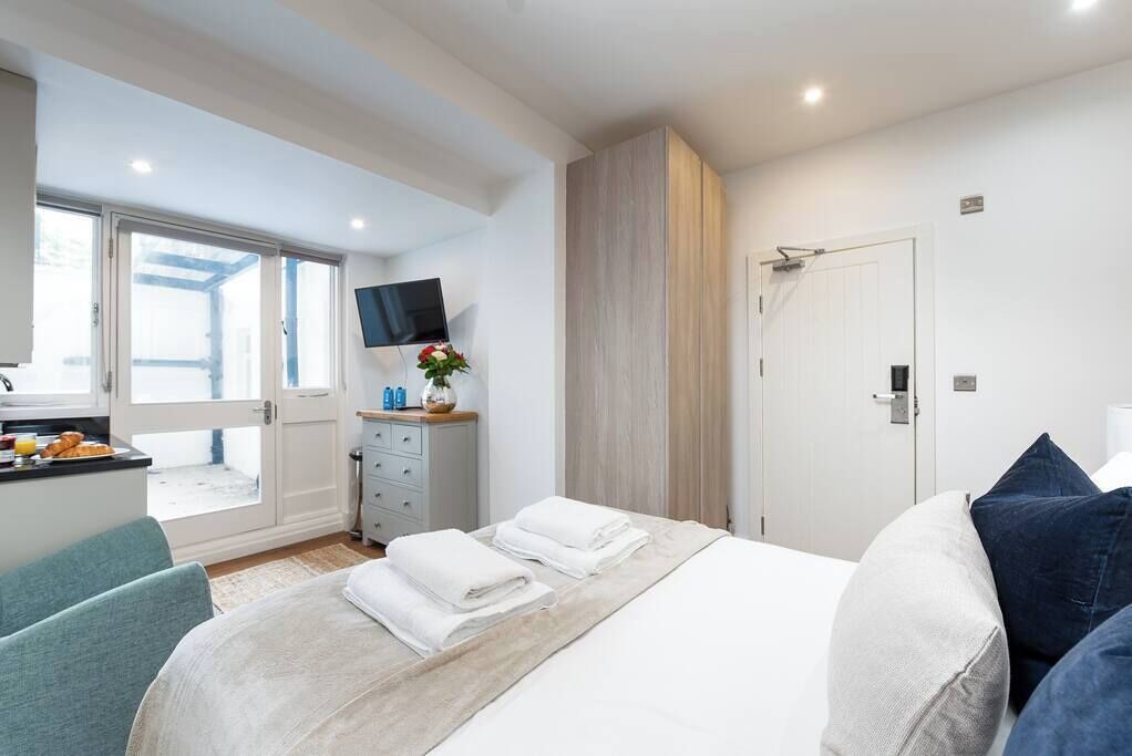 Photo of Bedroom in Notting Dale