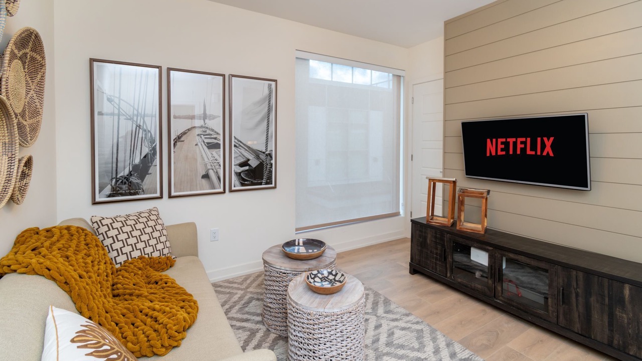 Photo of Livingroom in Innisfil