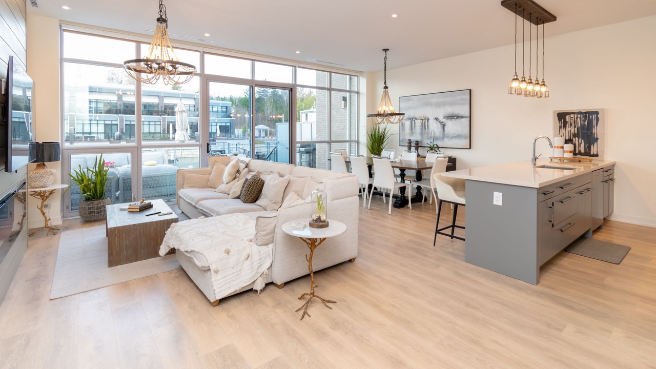 Photo of Livingroom in Innisfil