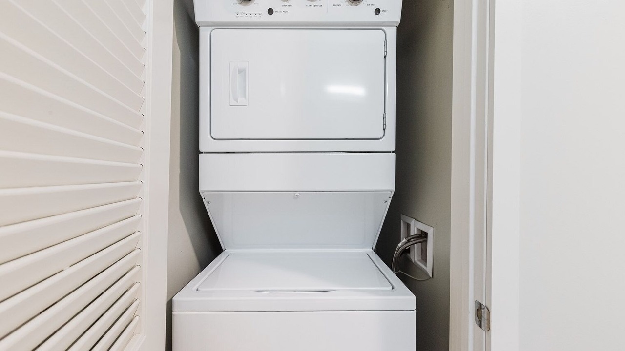 Photo of Others in Forest Hills - Woodbourne