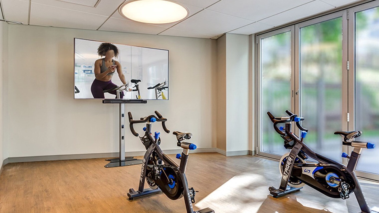 Photo of Others in Forest Hills - Woodbourne