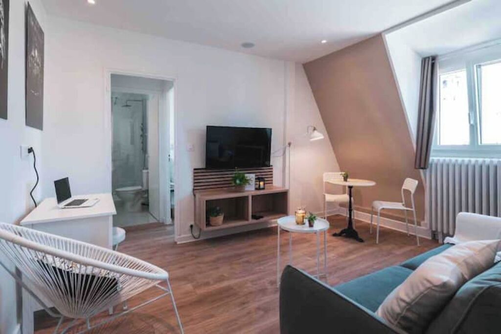 Photo of Livingroom in Charleville-Mezieres