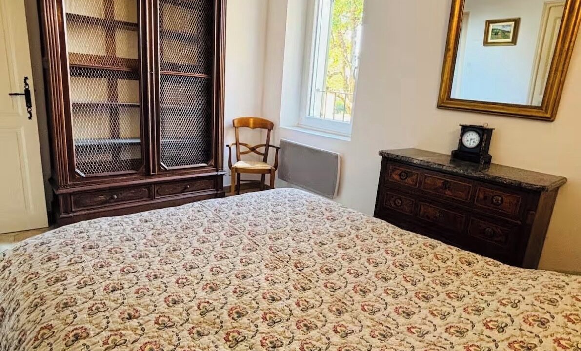 Photo of Bedroom in Camaret-sur-Aigues