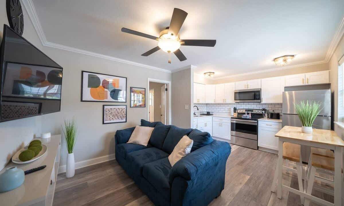 Photo of Livingroom in East Ocean View