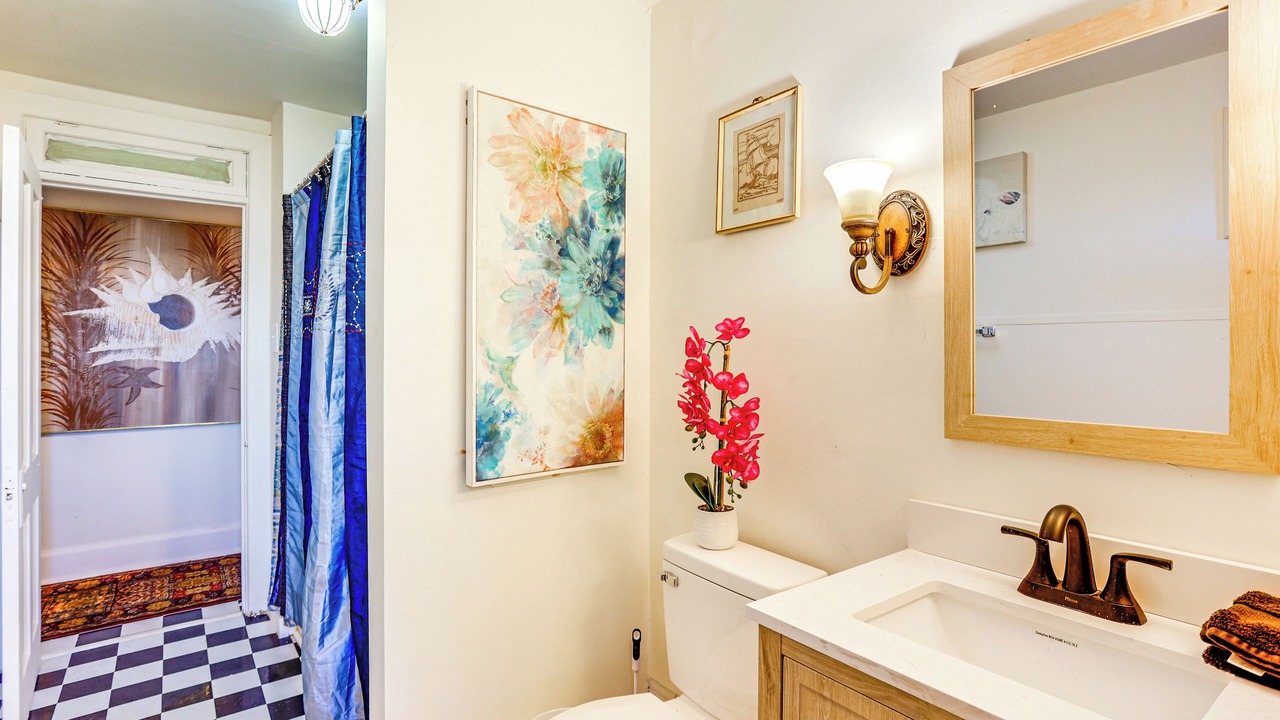 Photo of Bathroom in Annville