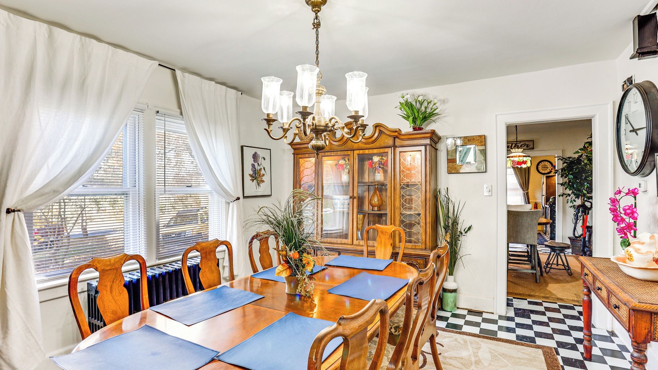 Photo of Bedroom in Annville