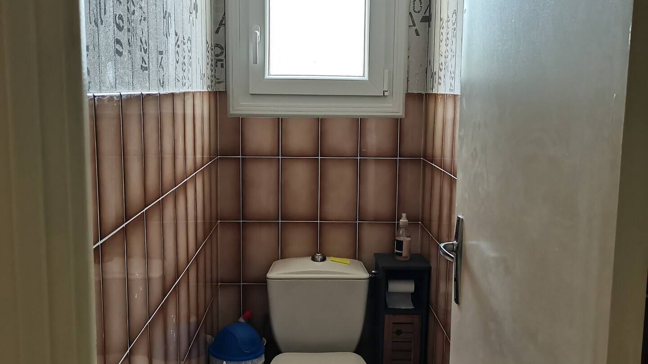 Photo of Bathroom in Bourgueil