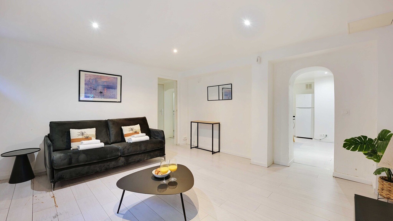 Photo of Livingroom in Le Kremlin-Bicetre