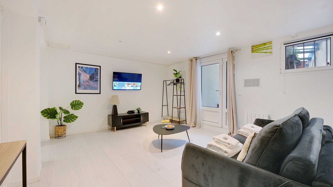 Photo of Livingroom in Le Kremlin-Bicetre
