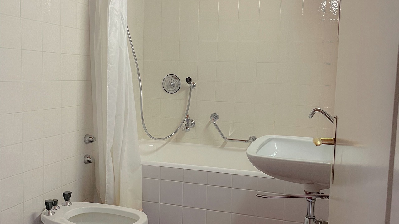 Photo of Bathroom in Noes