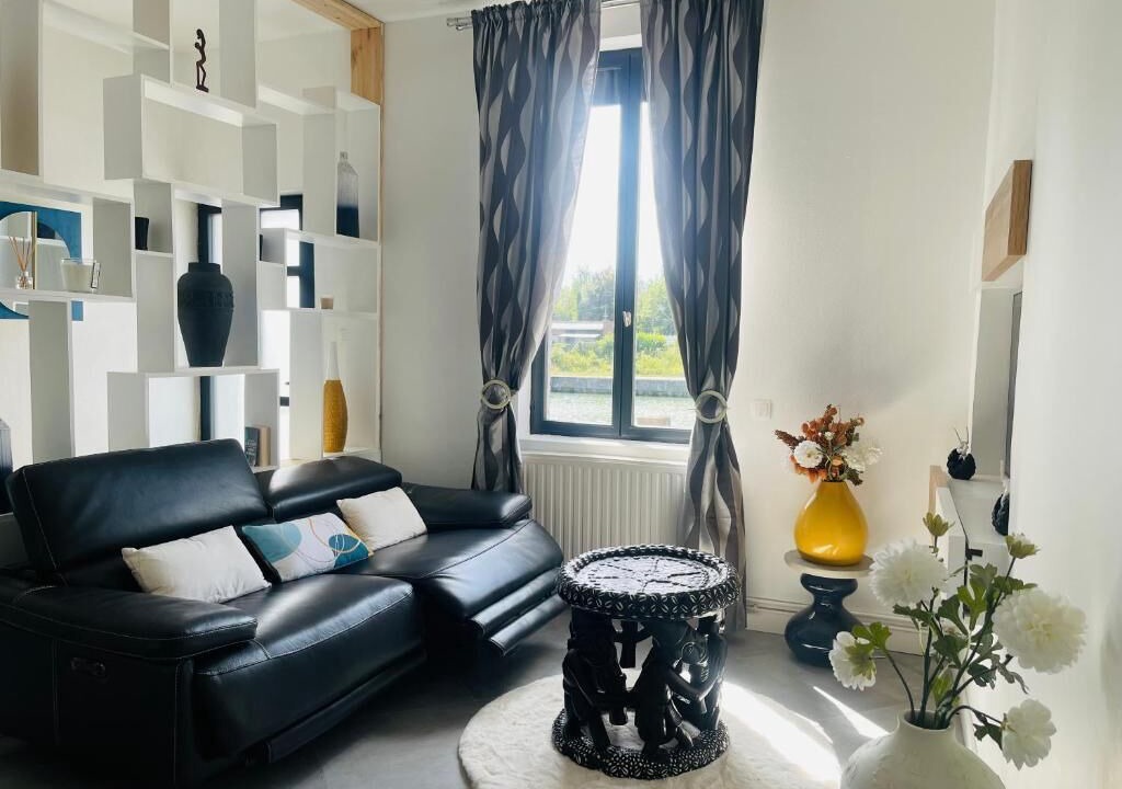 Photo of Livingroom in Douai