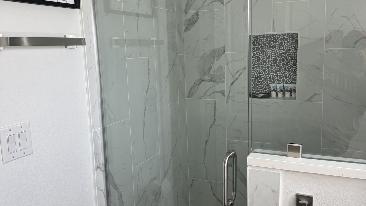 Photo of Bathroom in Garfield