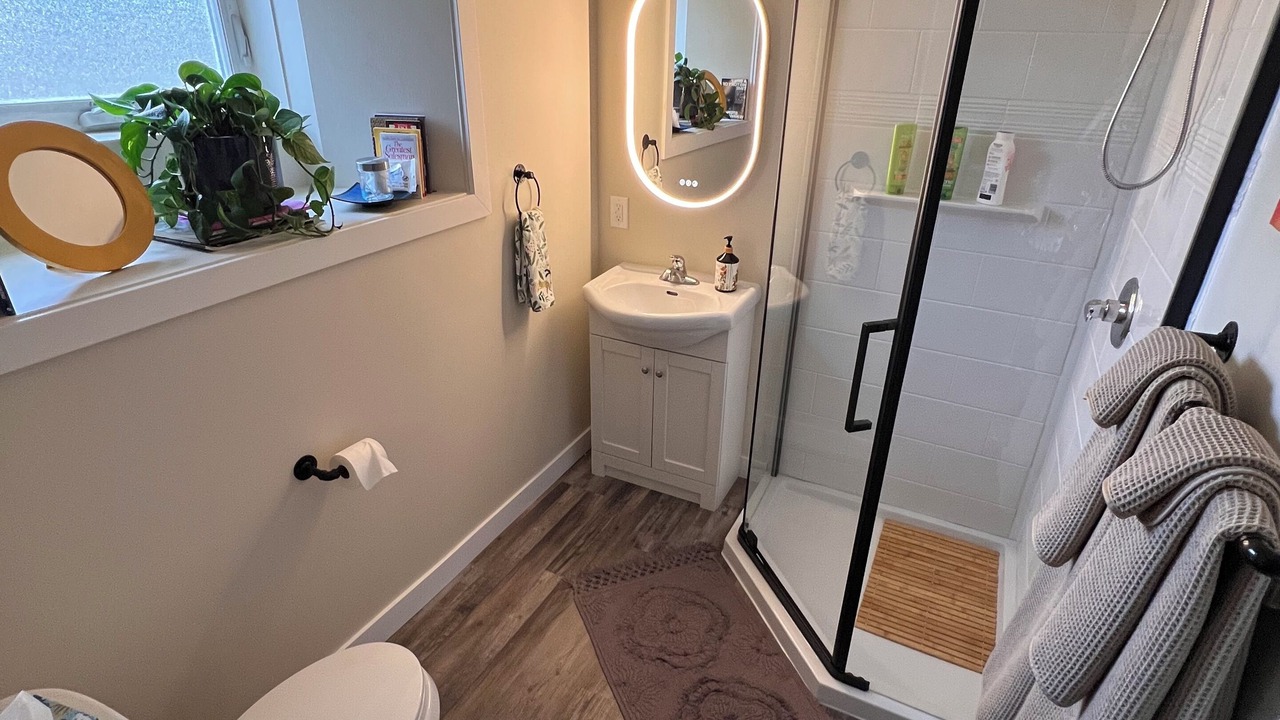 Photo of Bathroom in Estevan