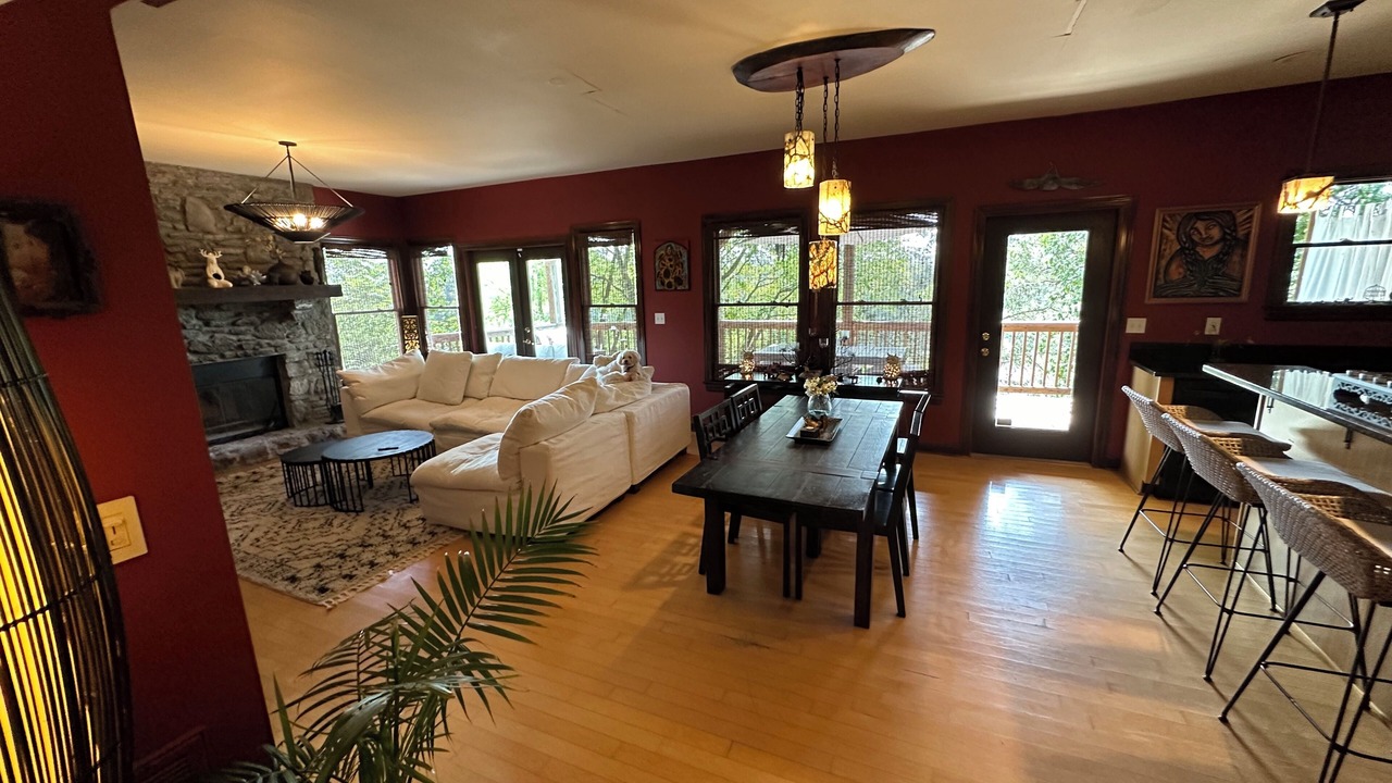 Photo of Livingroom in Madison