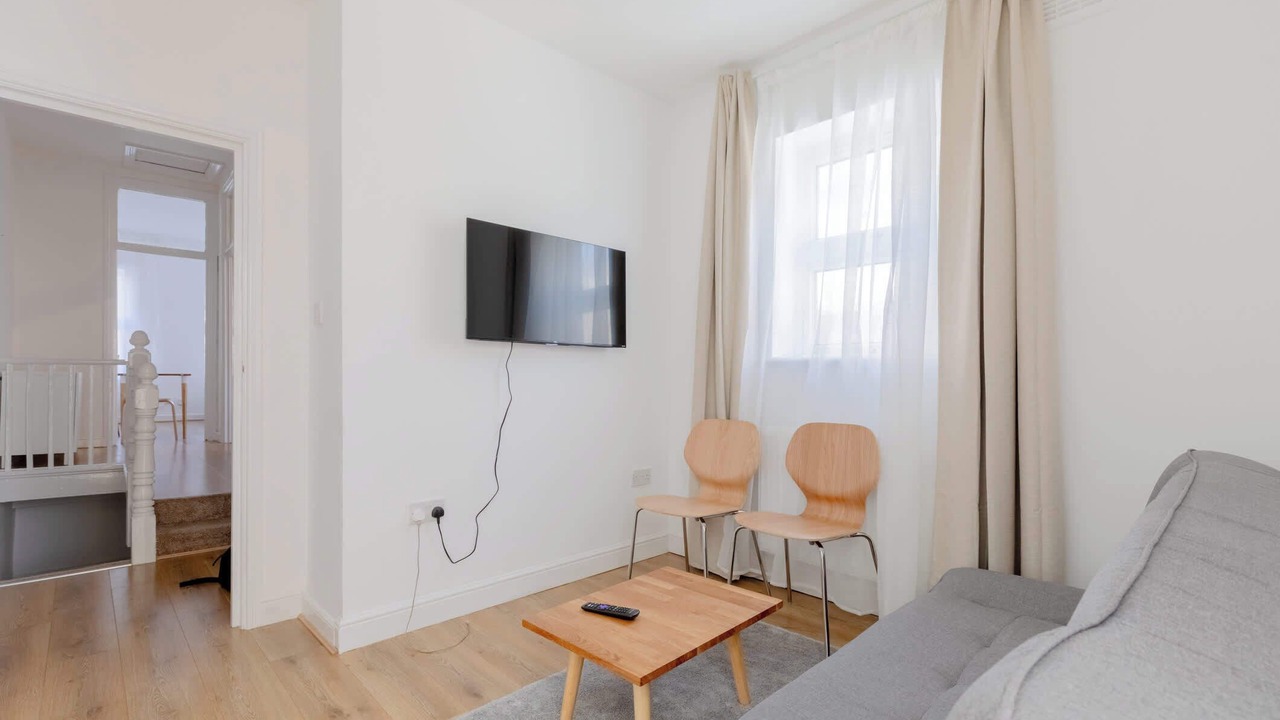 Photo of Livingroom in Custom House