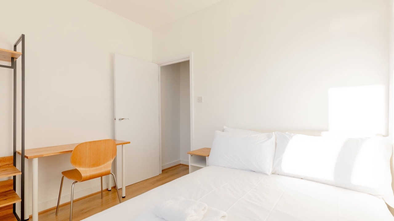 Photo of Bedroom in Custom House