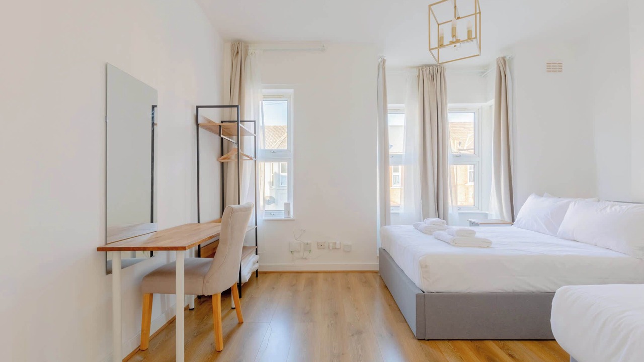 Photo of Bedroom in Custom House