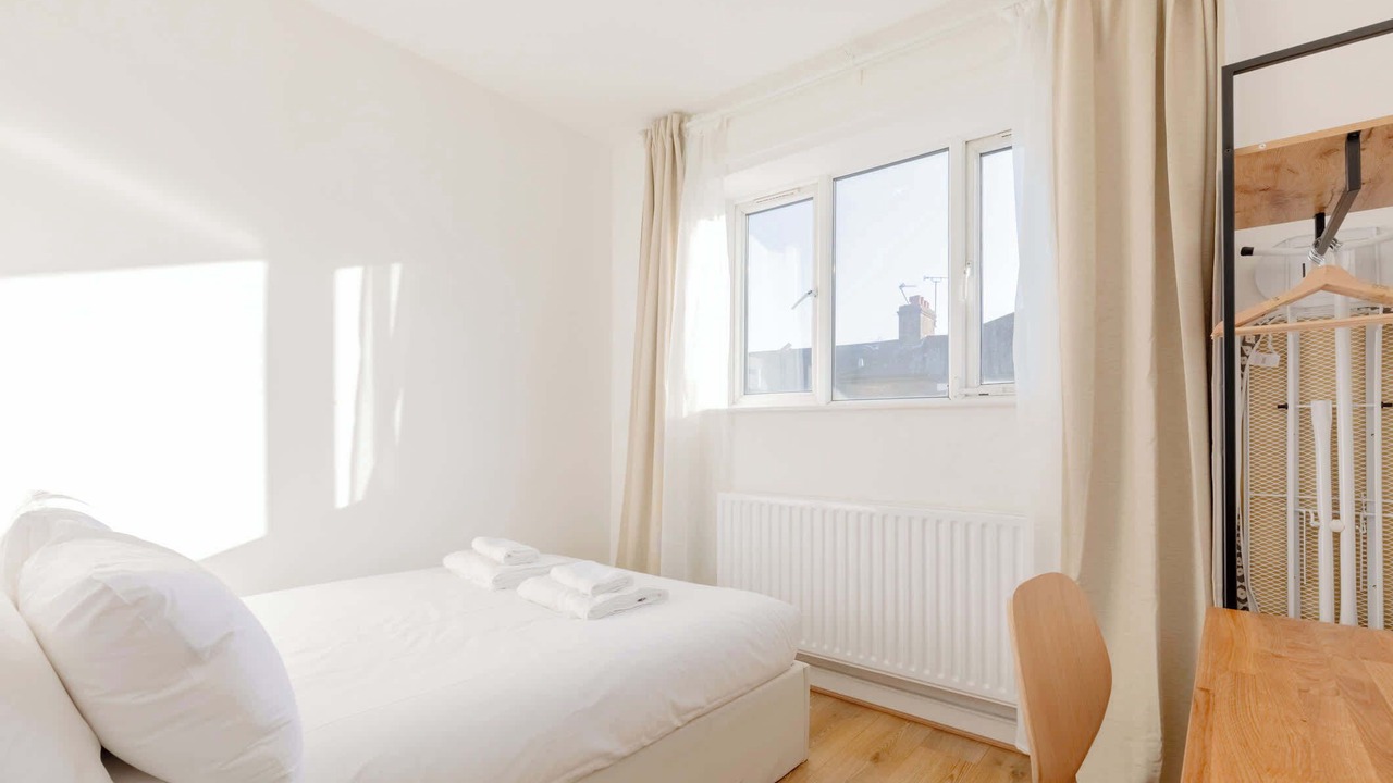 Photo of Bedroom in Custom House