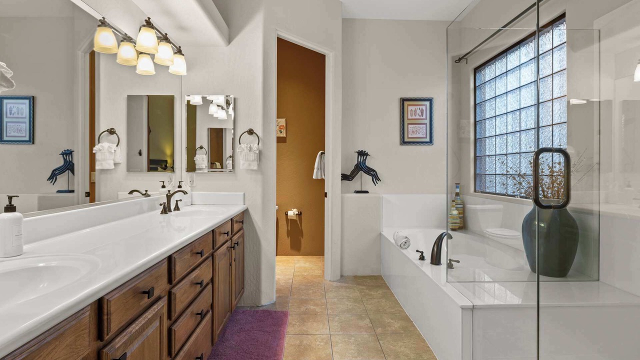 Photo of Bathroom in Troon North