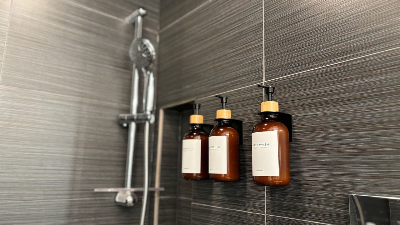 Photo of Bathroom in Noble Square