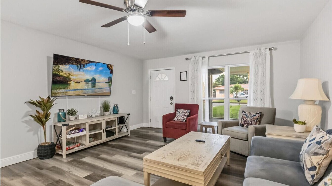 Photo of Livingroom in Walsingham