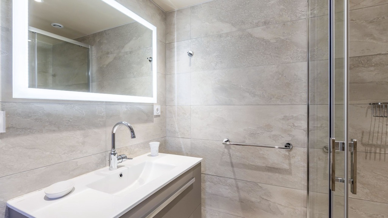 Photo of Bathroom in Carnac