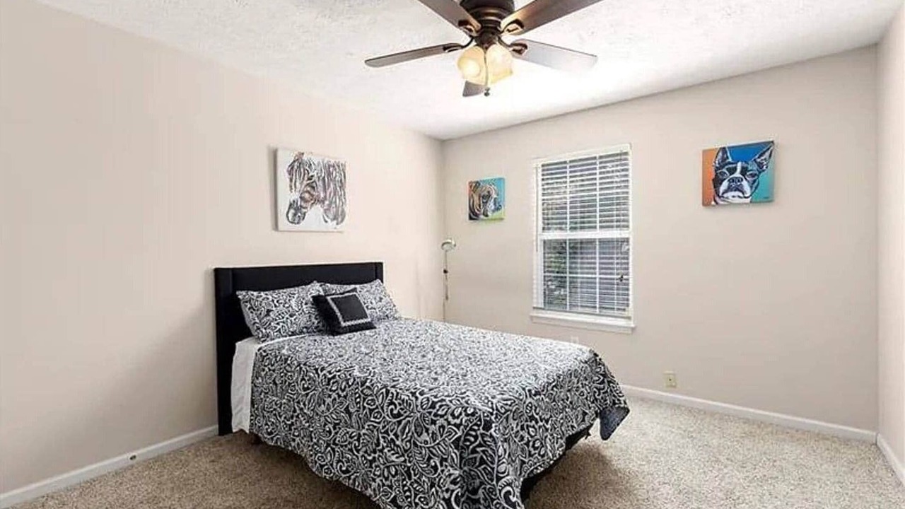 Photo of Bedroom in Kennesaw