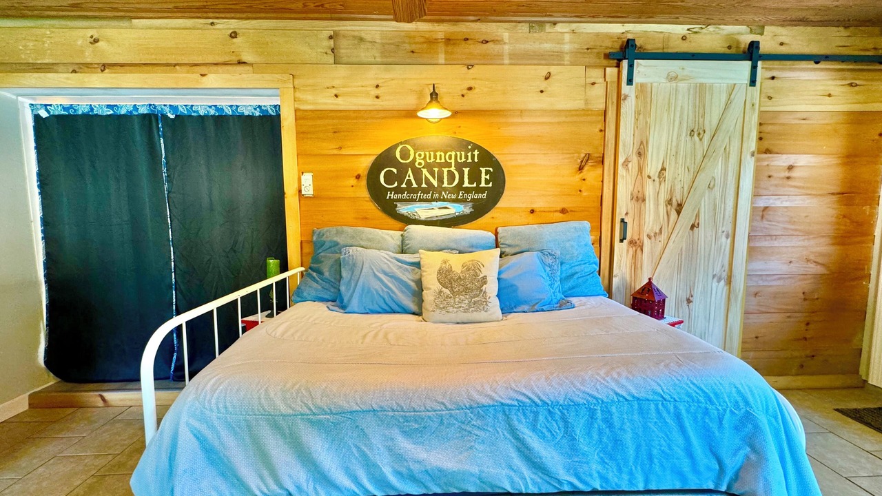 Photo of Bedroom in Dunnellon