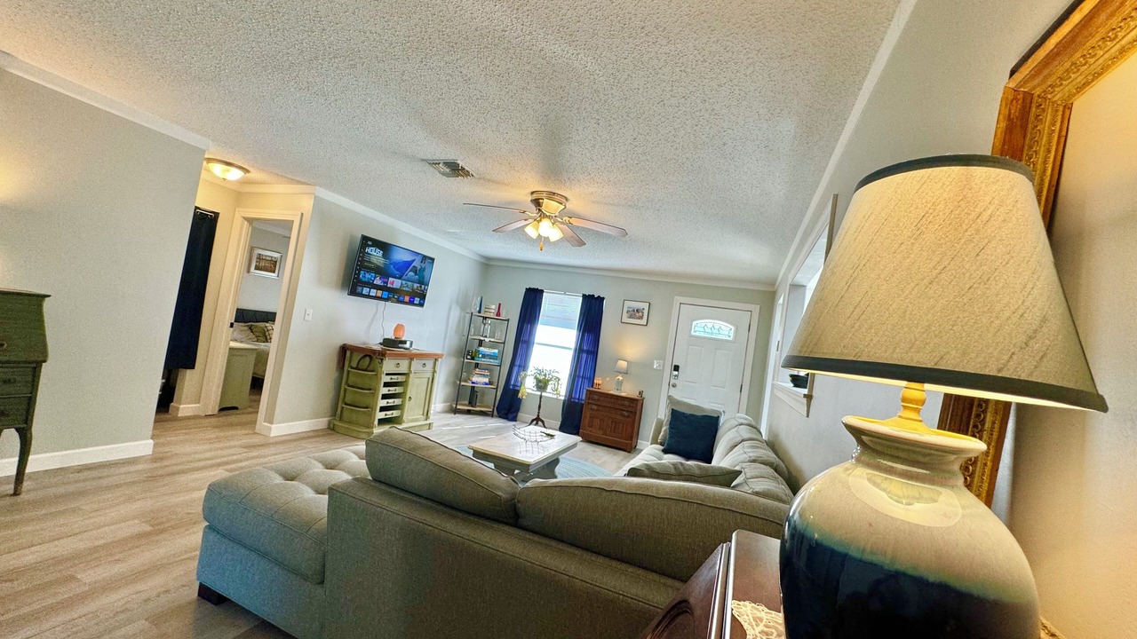 Photo of Livingroom in Dunnellon