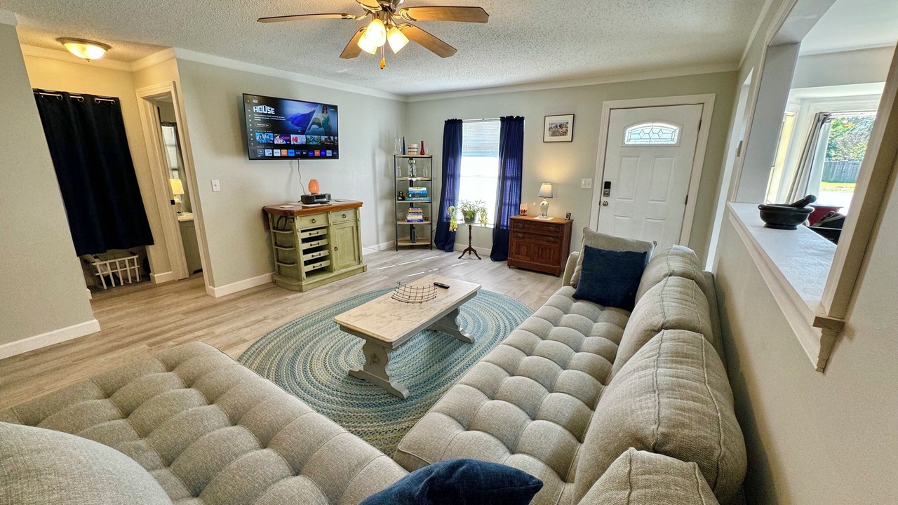 Photo of Livingroom in Dunnellon