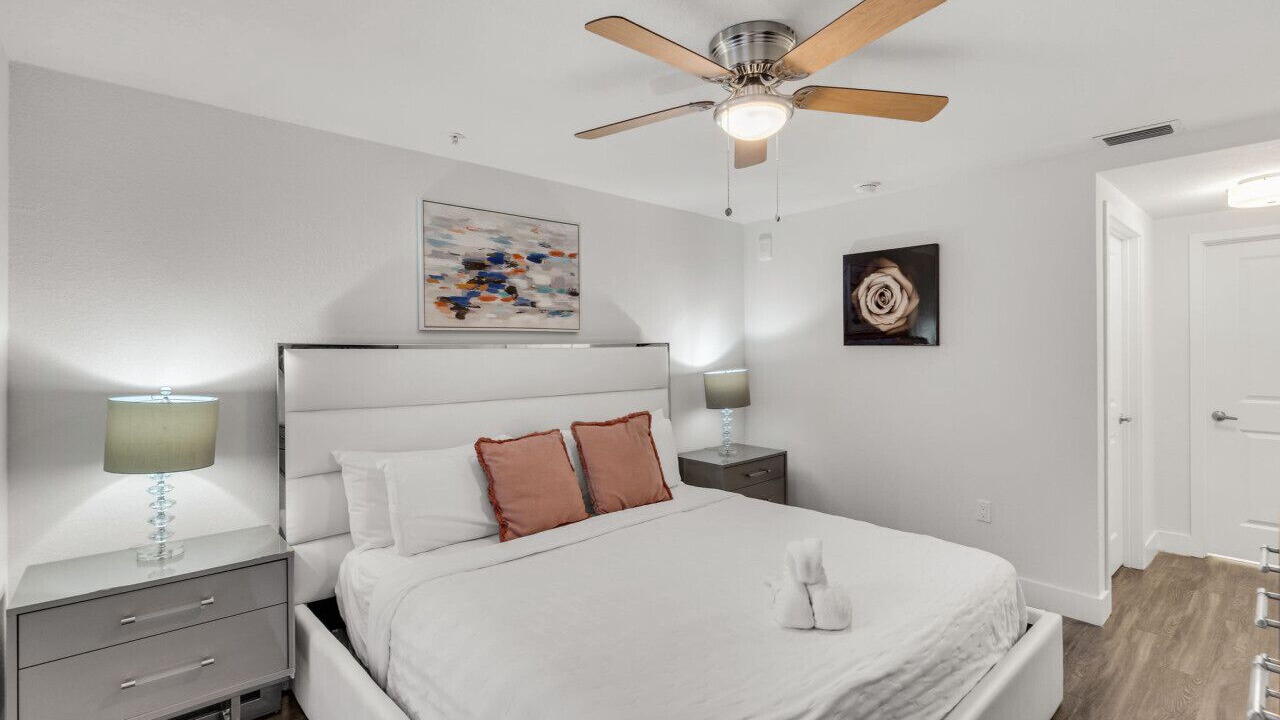 Photo of Bedroom in Midtown