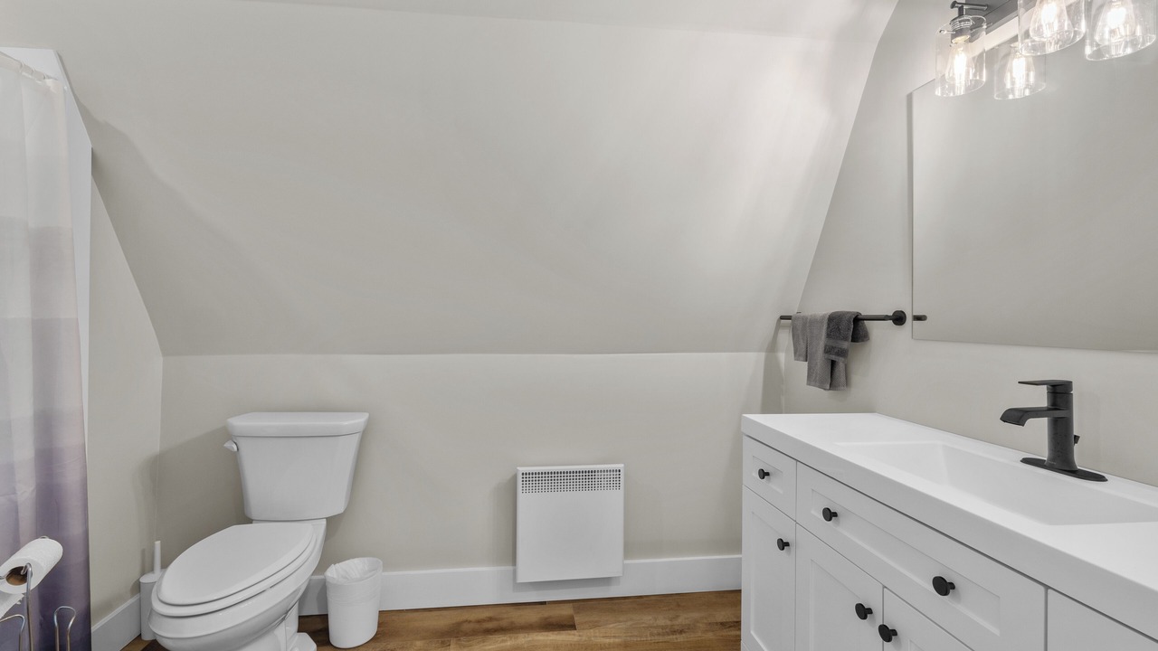 Photo of Bathroom in Cavendish