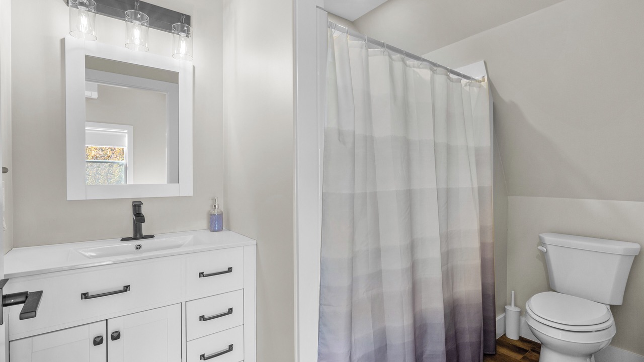 Photo of Bathroom in Cavendish