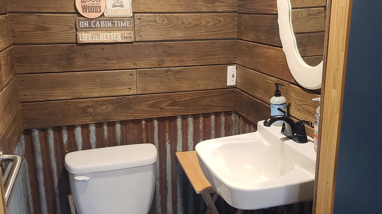 Photo of Bathroom in Rusk