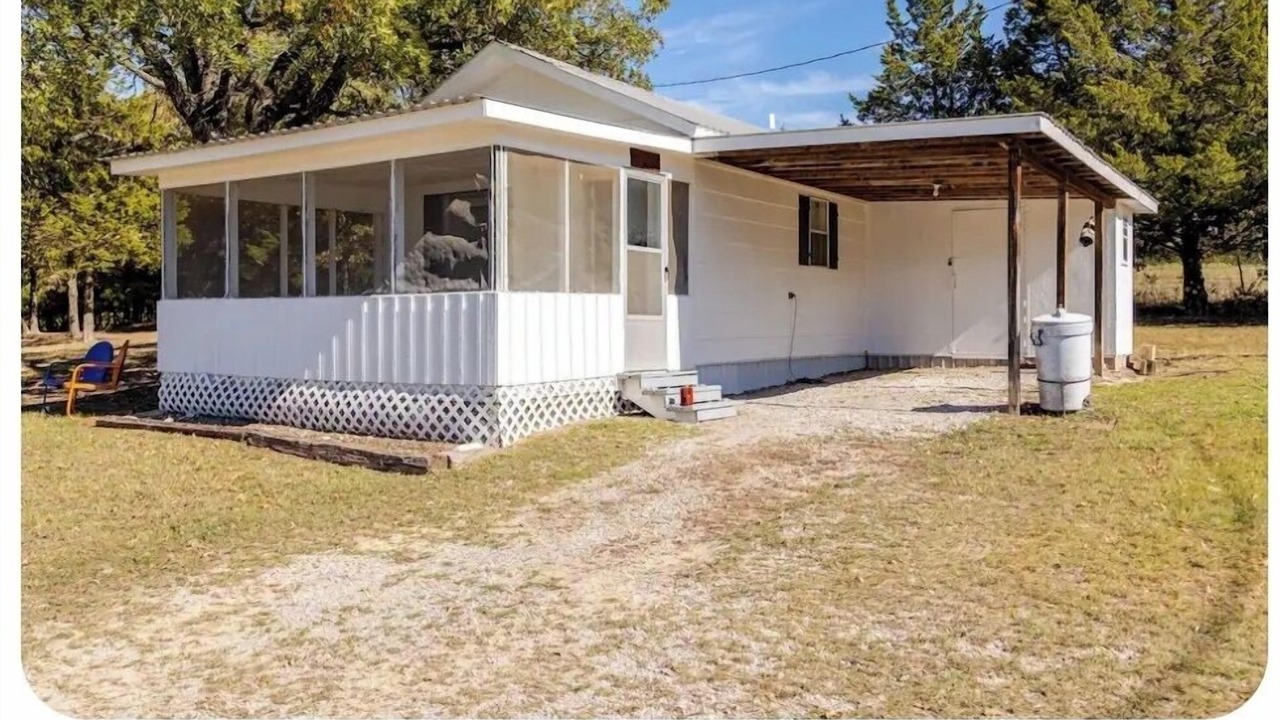 Photo of Outdoor in Connerville